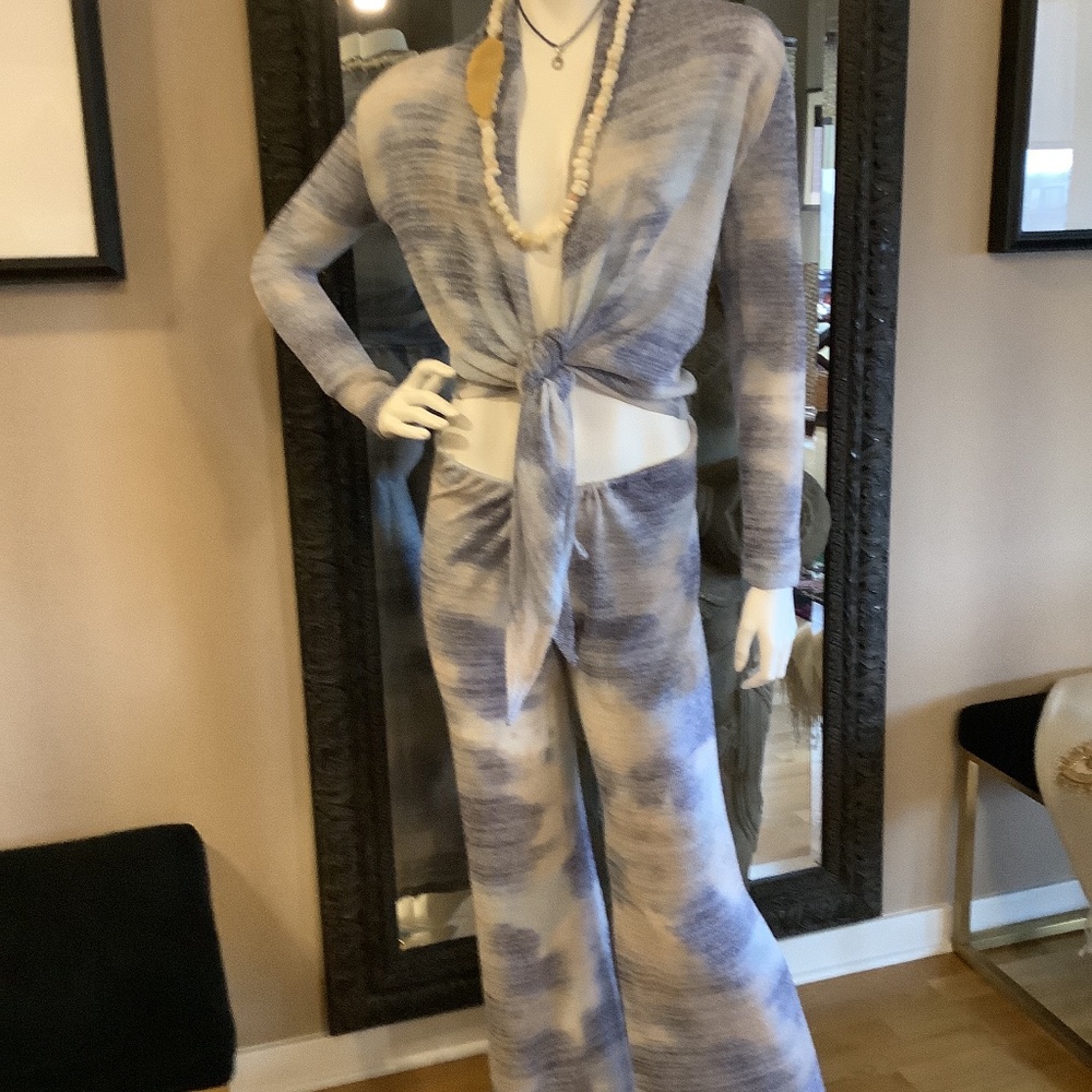 Women’s pant set